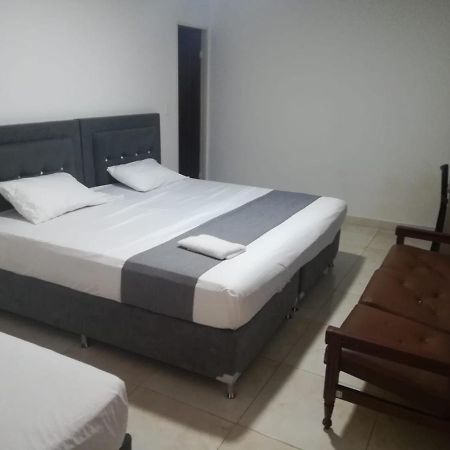 Hotel Neiva Urdaneta Kültér fotó