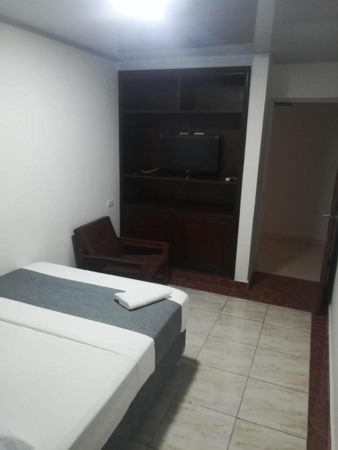 Hotel Neiva Urdaneta Kültér fotó
